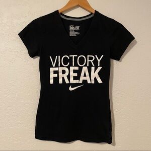 Nike Drifit Women’s Black V-Neck Victory Freak S/S Slim Fit‎ T Shirt Size XS